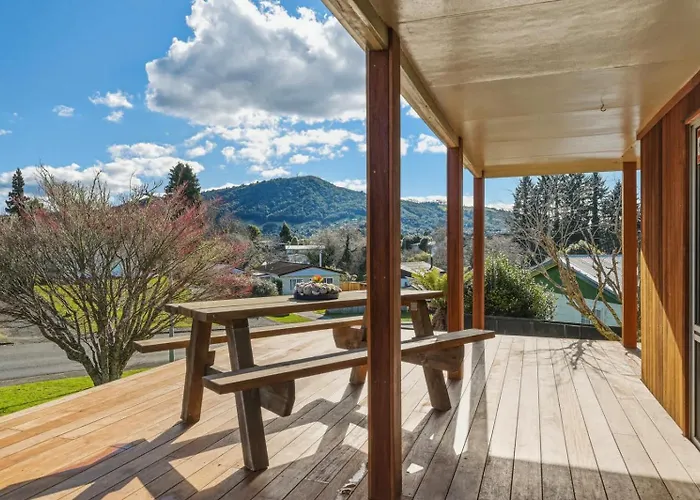 Sunnybrook - Sunny 3 Bed With Great Deck Hébergement de vacances